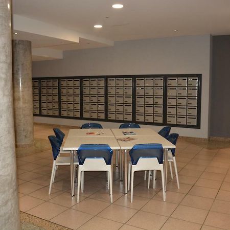 Appartement T2 De Standing Au Pied Des Plages Golfe-Juan Exterior photo
